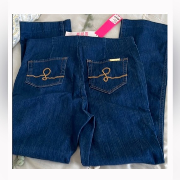 Lilly Pulitzer Ocean Cay Jeans - Picture 2 of 2